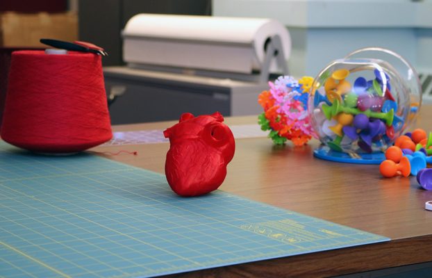 3D printed heart can be used to support anatomy teaching and learning.
