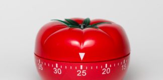 Tomato shaped analog timer